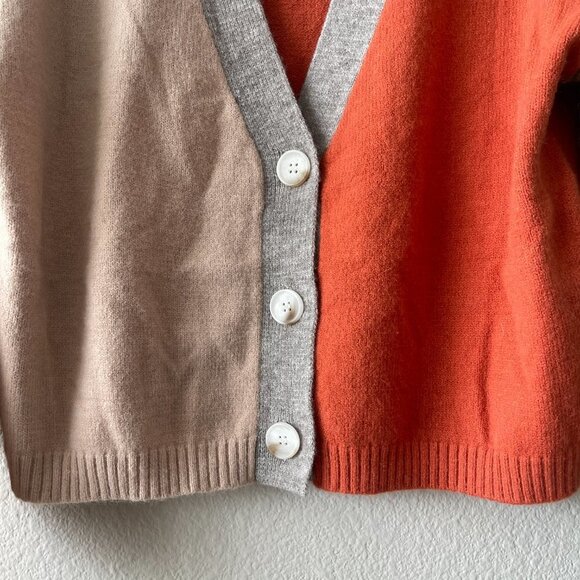BiBi Taupe Rust Pick Your Side Color Block Cropped Cardigan Sweater Size S - Picture 3 of 6
